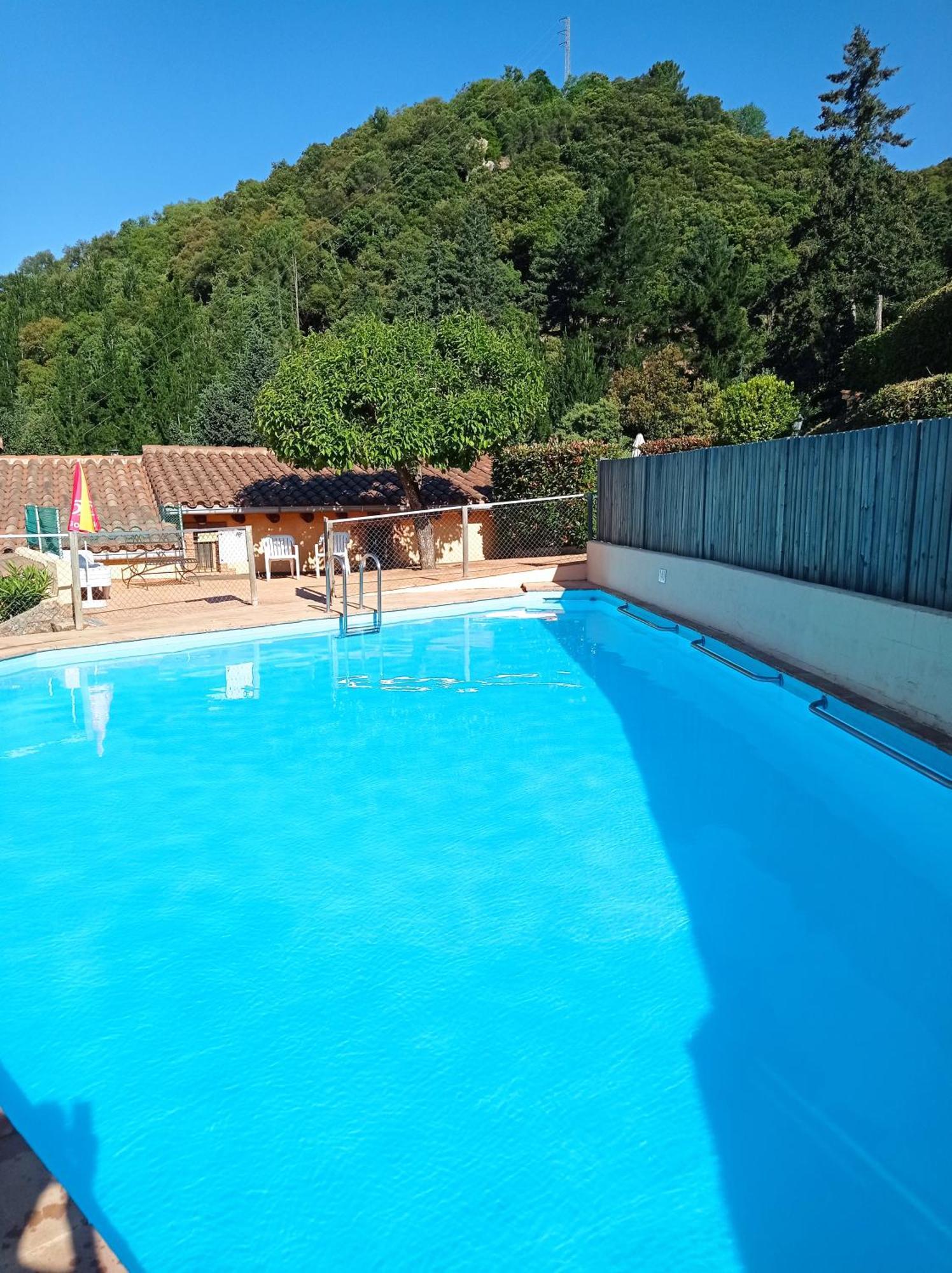 Apartamento En Pleno Montseny Mas Romeu Turisme Rural アルブシエス エクステリア 写真