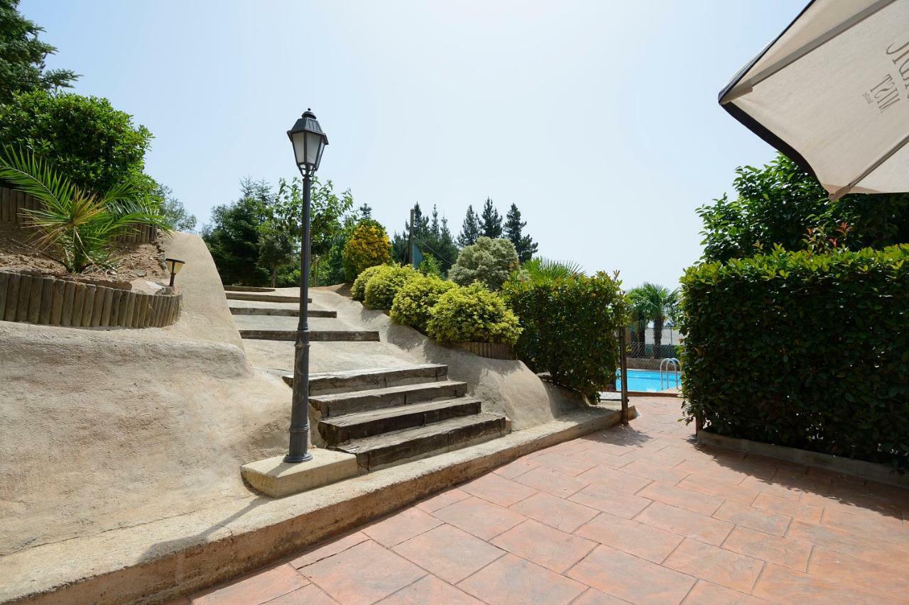 Apartamento En Pleno Montseny Mas Romeu Turisme Rural アルブシエス エクステリア 写真